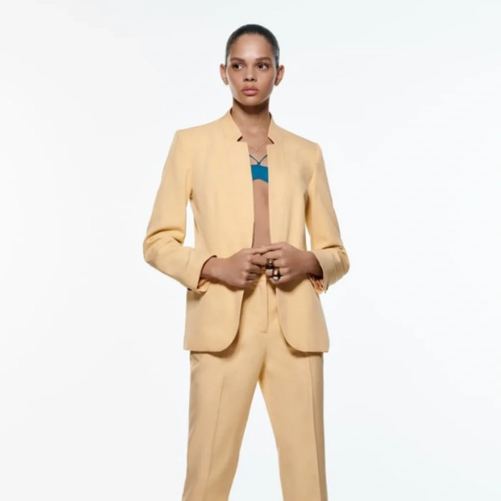 NWT Zara basic inverted lapel blazer - Picture 2 of 4